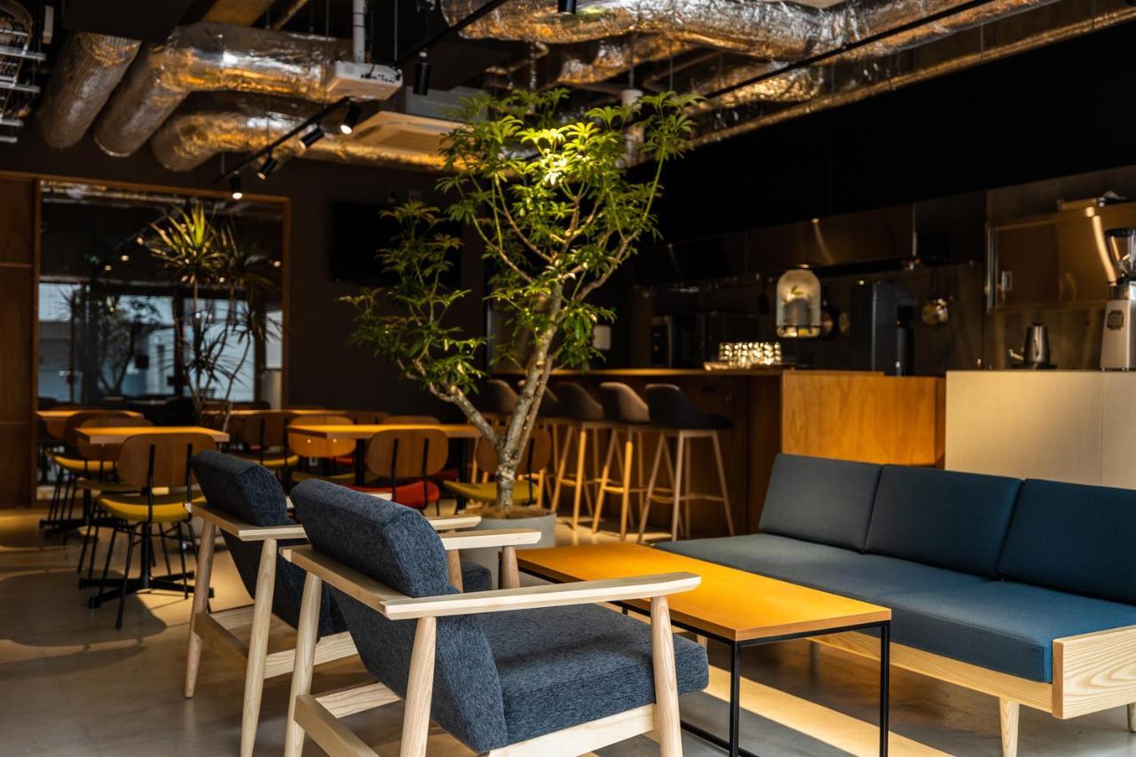 Unplan Fukuoka Vandrarhem Fukuoka  Exteriör bild